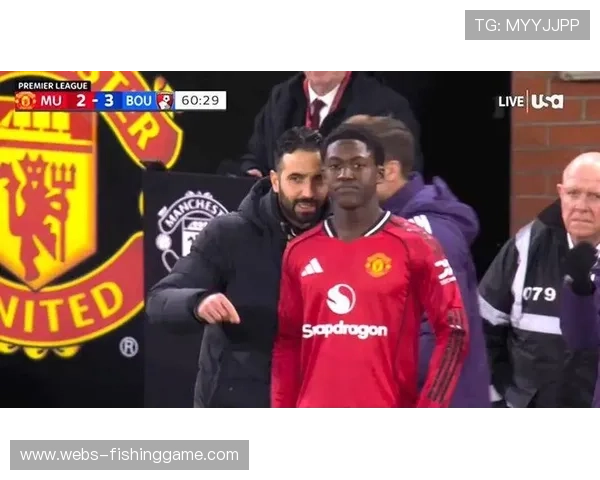 曼联足总杯出局，近四场三平一负陷入低迷期